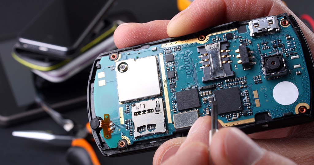 24+ Biaya Servis HP: Mati Total, Kena Air, Bootloop, dan